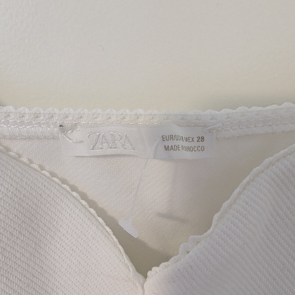 2/$20 Zara High Waist White Shorts - Picture 3 of 4